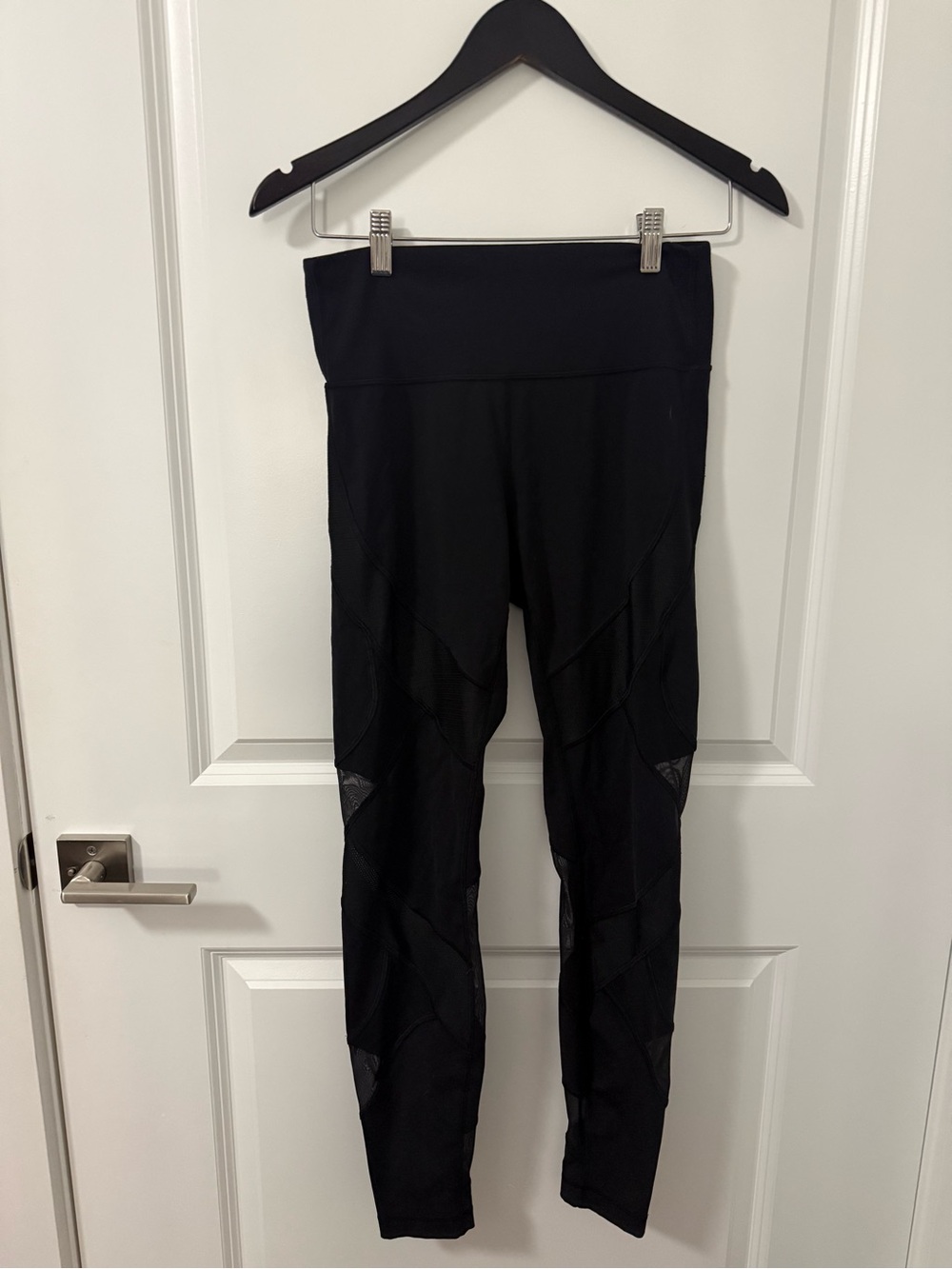 lululemon athletica Black High-Rise Leggings Size 8